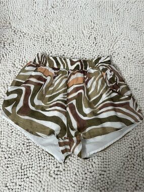 Akaiv Abstract Zebra Print Elastic Waist Shorts Green Brown Tan AF3385ST Small